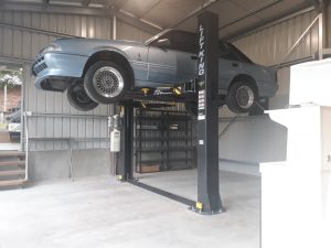 2-Post Car Hoist Base on floor hoists